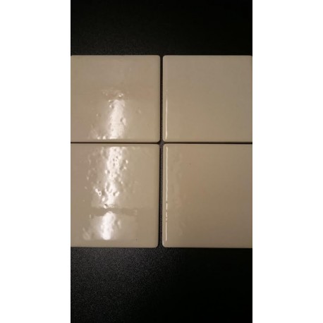 Glossy Beige 10 x 10 Cm Tile